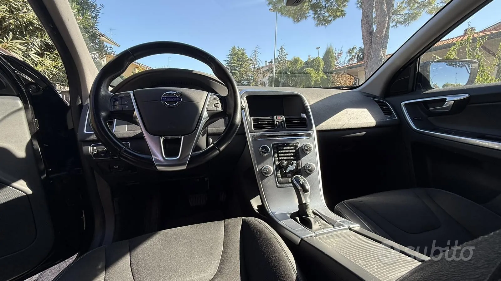 Volvo Xc60 2017 photo 4