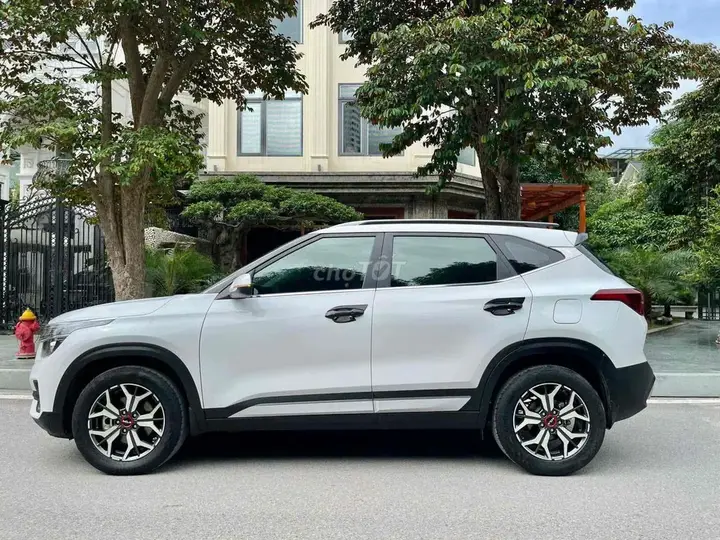 Kia Seltos 2021 photo 2