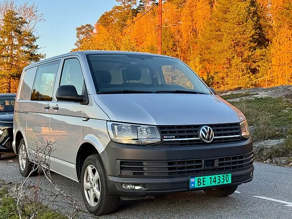 Volkswagen Transporter 2018 photo 3