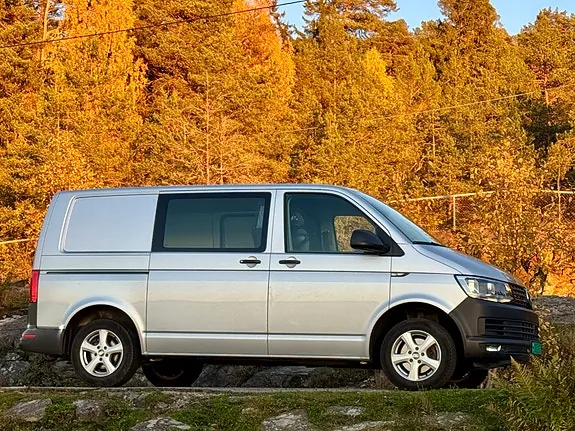 Volkswagen Transporter 2018 photo 4