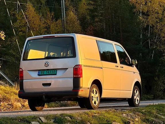 Volkswagen Transporter 2018 photo 5