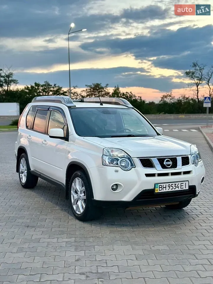 Nissan X-Trail 2012 photo 3