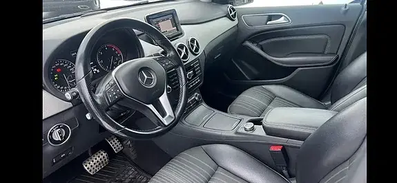 Mercedes-Benz B 180 D 2013 photo 4