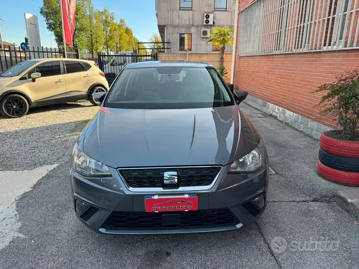 Seat Ibiza 2017 photo 2