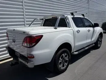 Mazda Bt-50 2016 photo 5