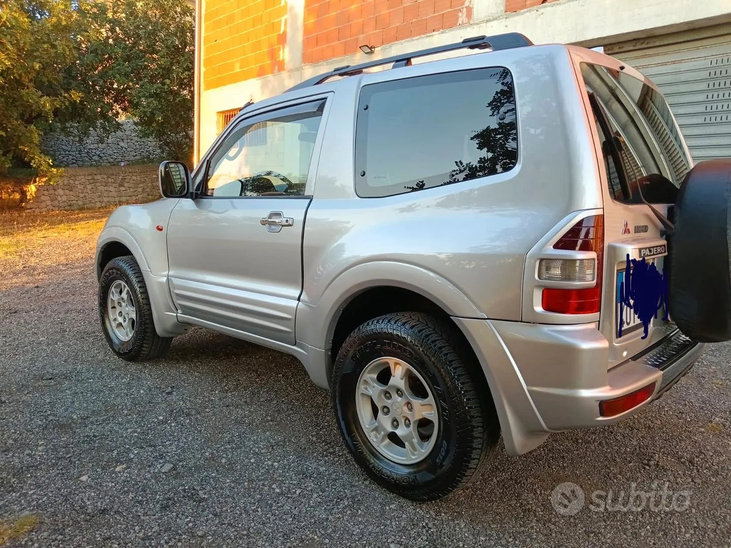 Mitsubishi Pajero 2000 photo 3