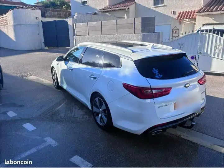 Kia Optima 2017 photo 2