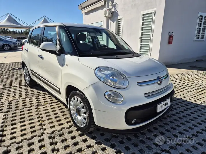 Fiat 500L 2015 photo 2