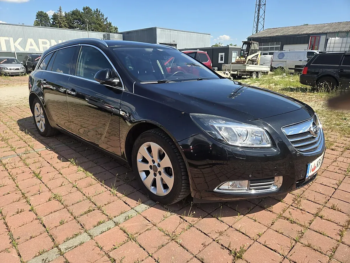 Opel Insignia 2012 photo 3