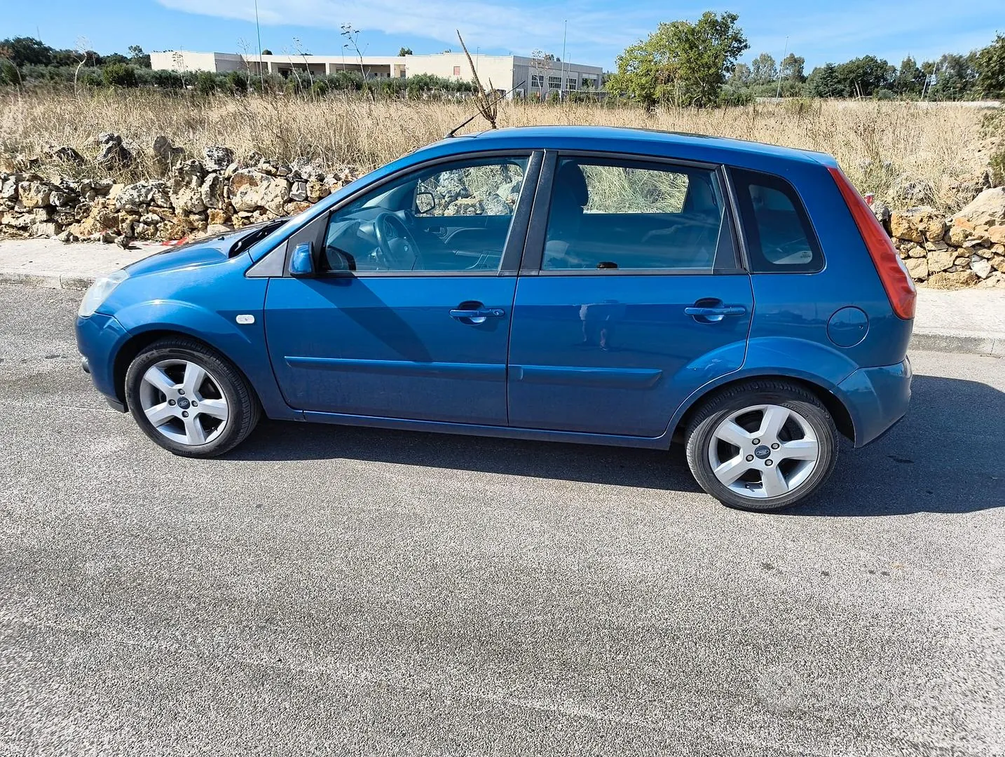Ford Fiesta 2008 photo 3