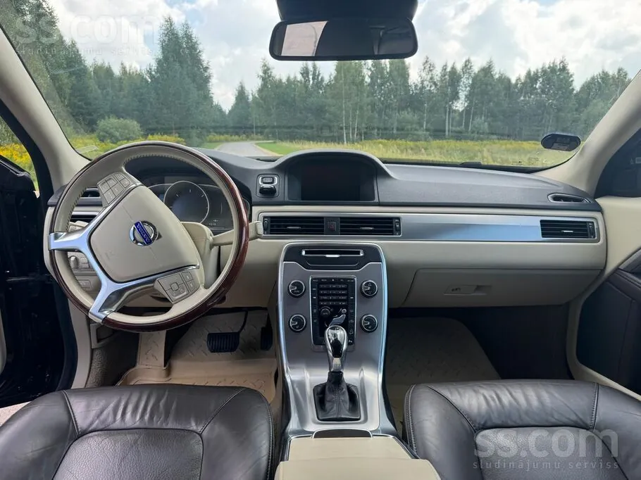 Volvo Xc 70 2013 photo 3