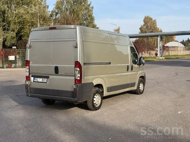 Peugeot Boxer 2012 photo 2