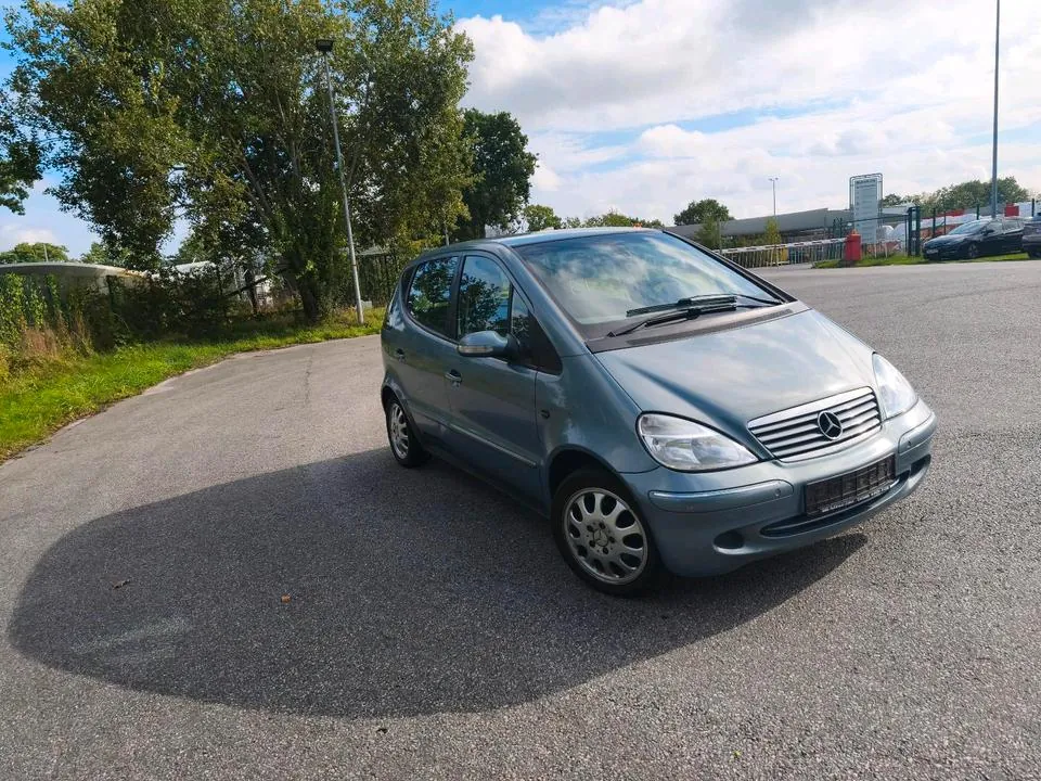 Mercedes-Benz A160