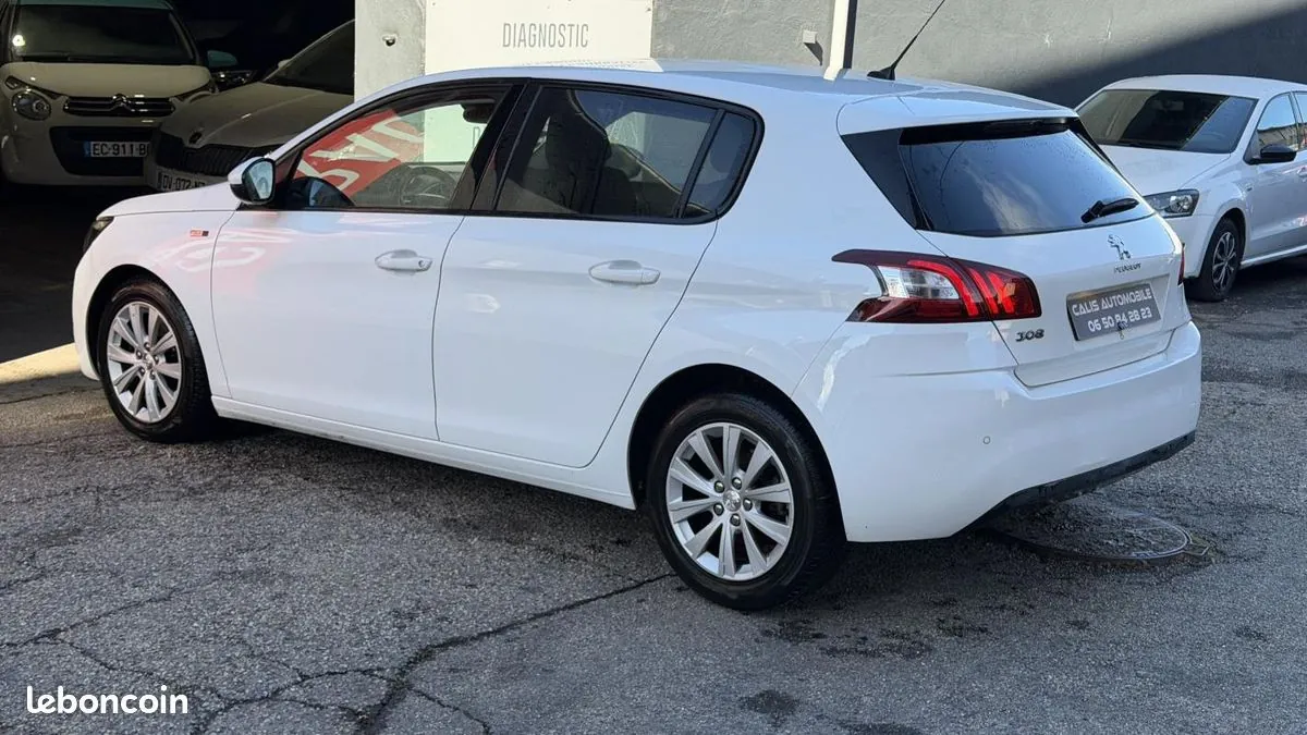 Peugeot 308 2017 photo 4