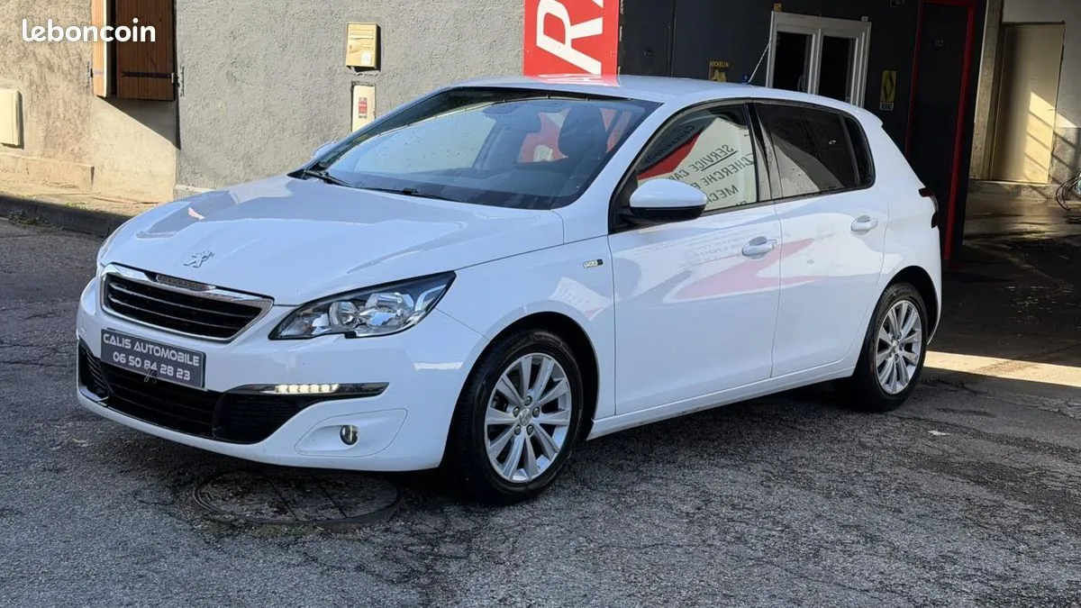Peugeot 308 2017 photo 2