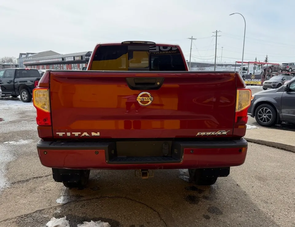 Nissan Titan 2018 photo 4