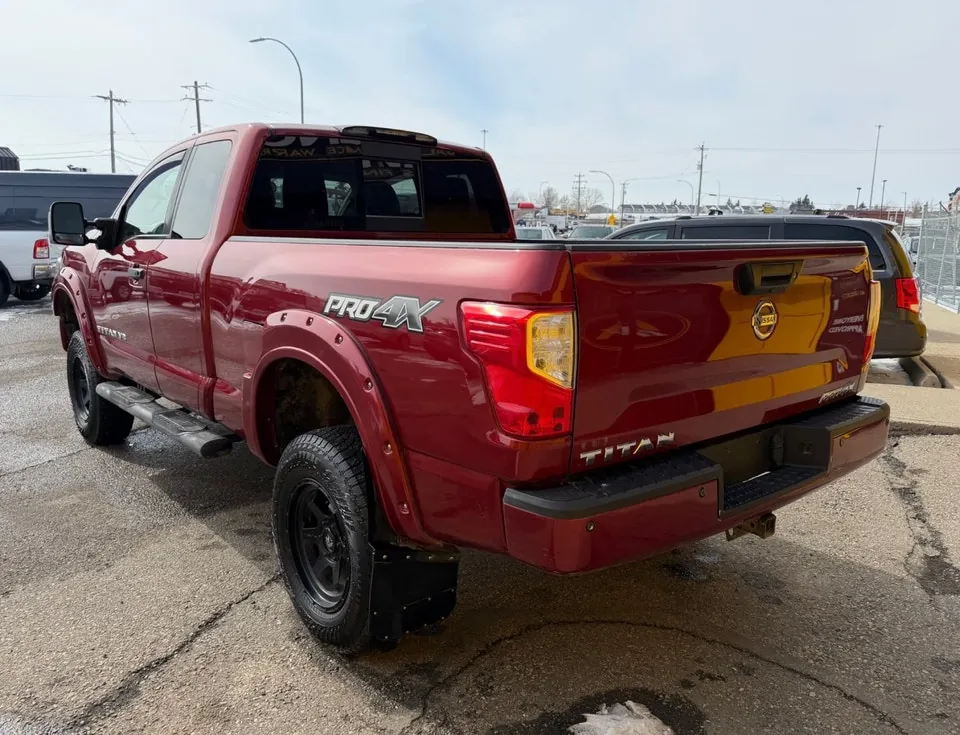 Nissan Titan 2018 photo 3