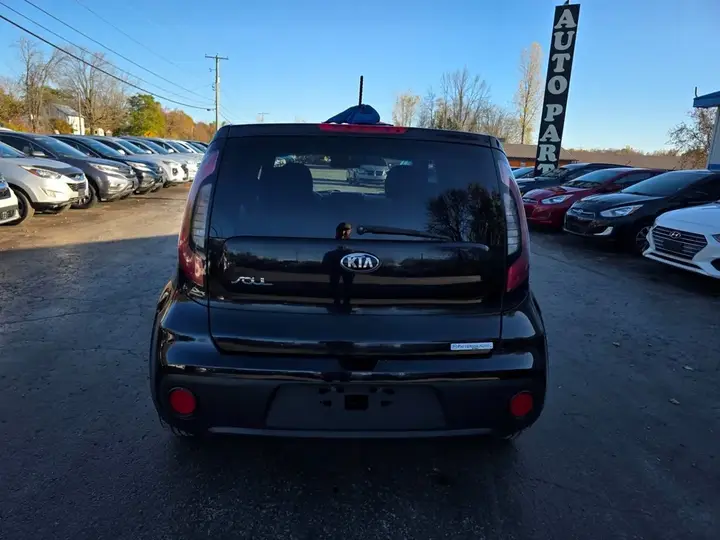 Kia Soul 2018 photo 4