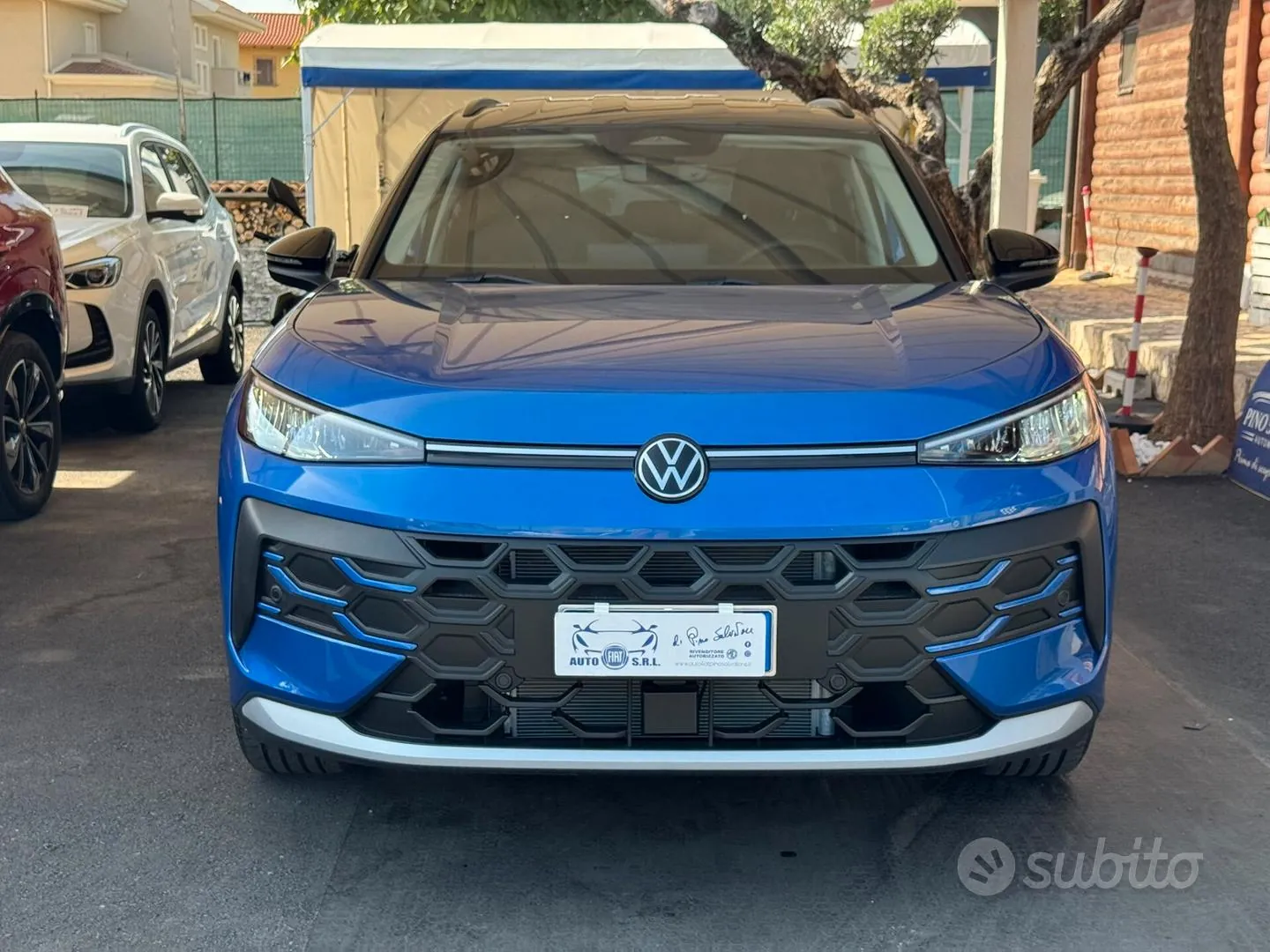 Volkswagen T-Roc 2026 photo 2