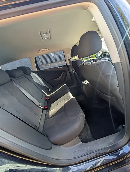 Volkswagen Passat 2009 photo 3
