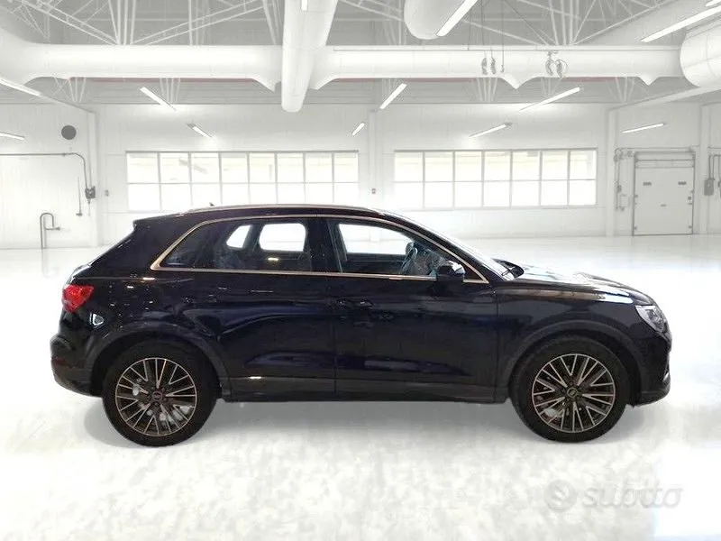 Audi Q3 2022 photo 3