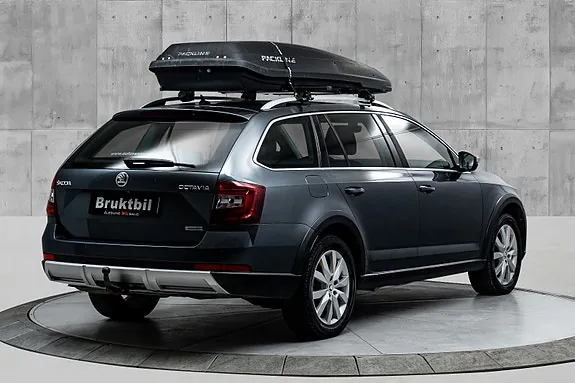 Skoda Octavia Scout 2018 photo 5
