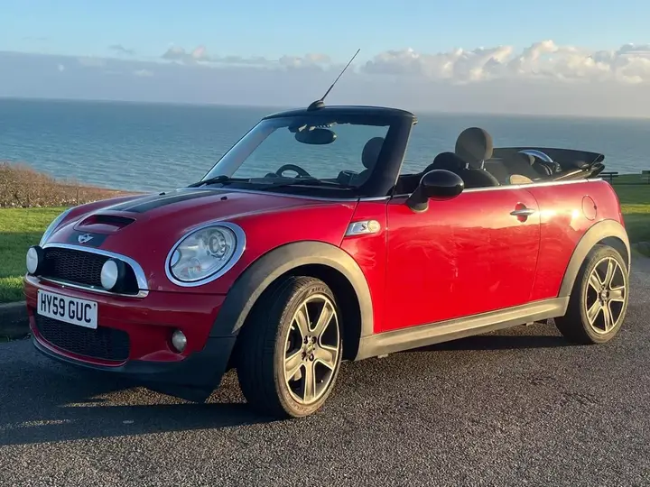 Mini Convertible 2009 photo 4