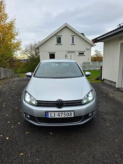 Volkswagen Golf Vi 2012 photo 2