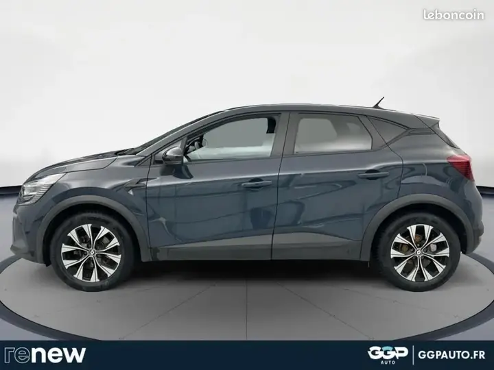 Renault Captur 2023 photo 2