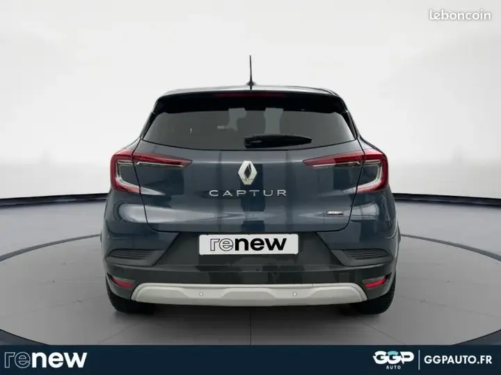 Renault Captur 2023 photo 4