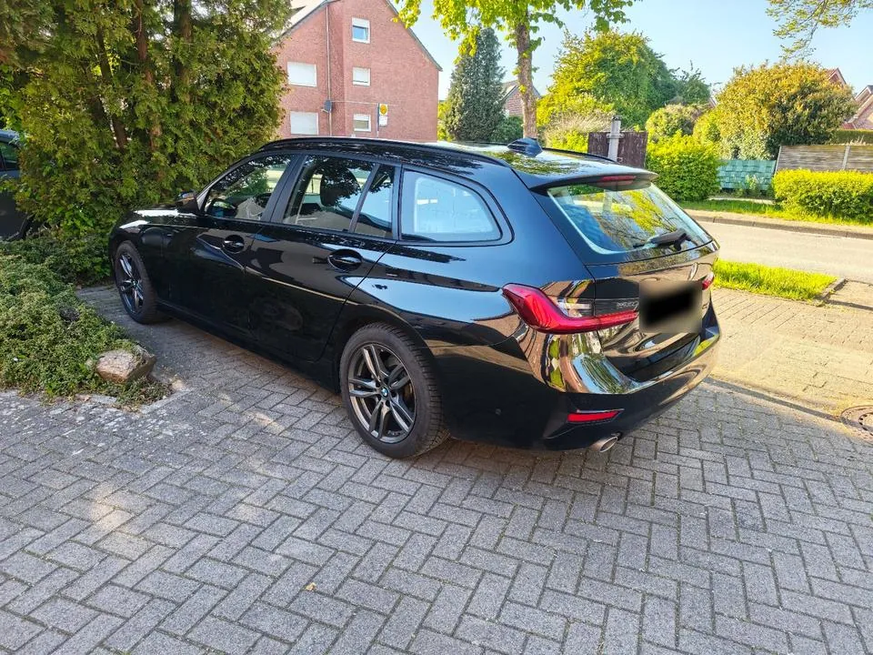 BMW 318D Touring