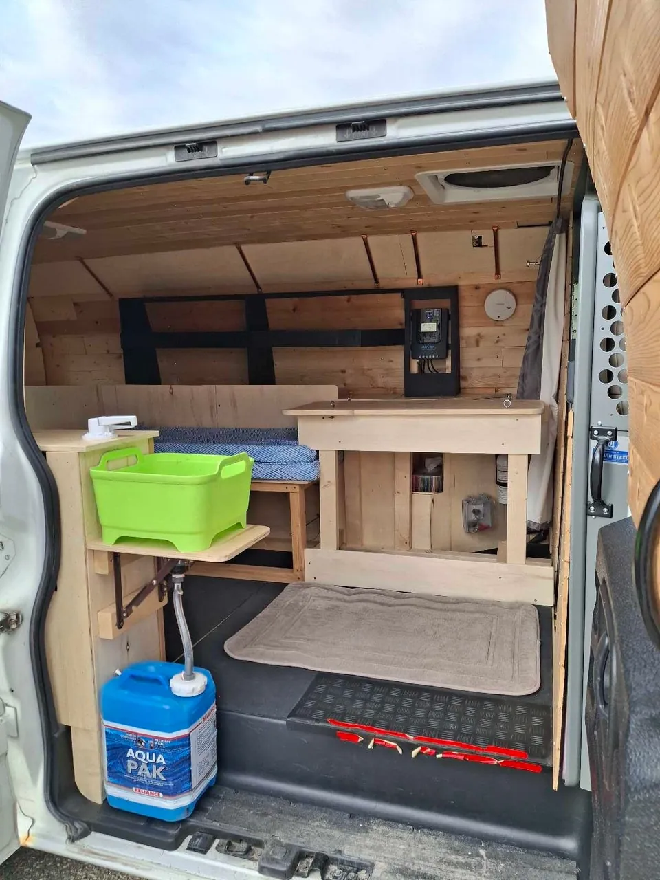 GMC Savana 2013 photo 5
