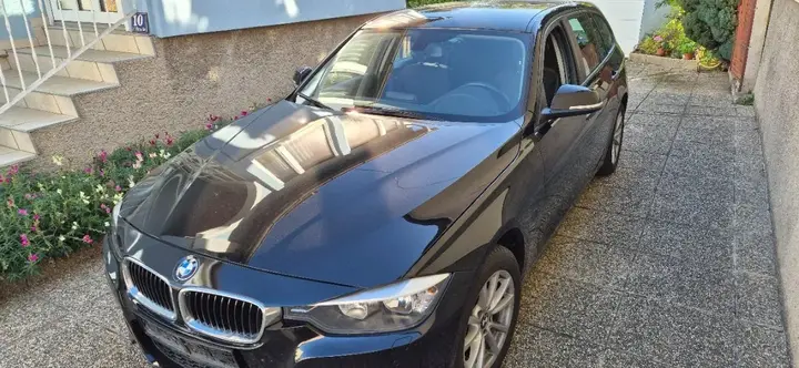 BMW 3 Series 2013 photo 2