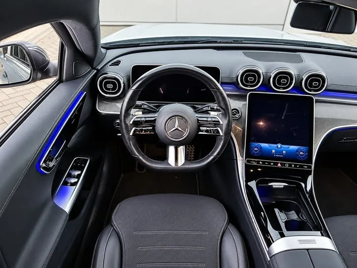 Mercedes-Benz C-Class 2022 photo 3