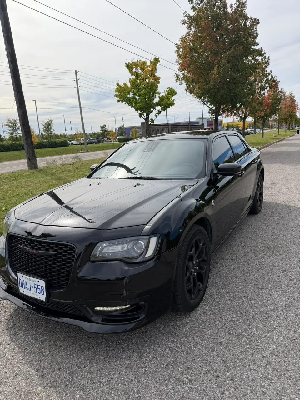 Chrysler 300 2023 photo 2