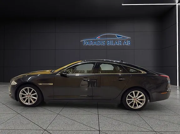 Jaguar Xj 2014 photo 2