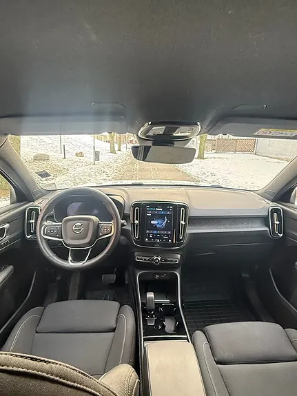 Volvo Xc40 2023 photo 5