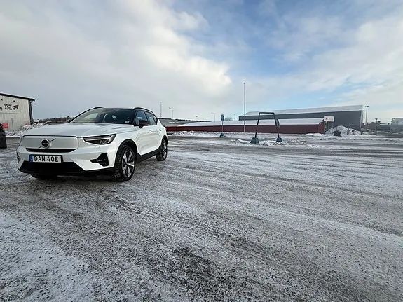 Volvo Xc40 2023 photo 4