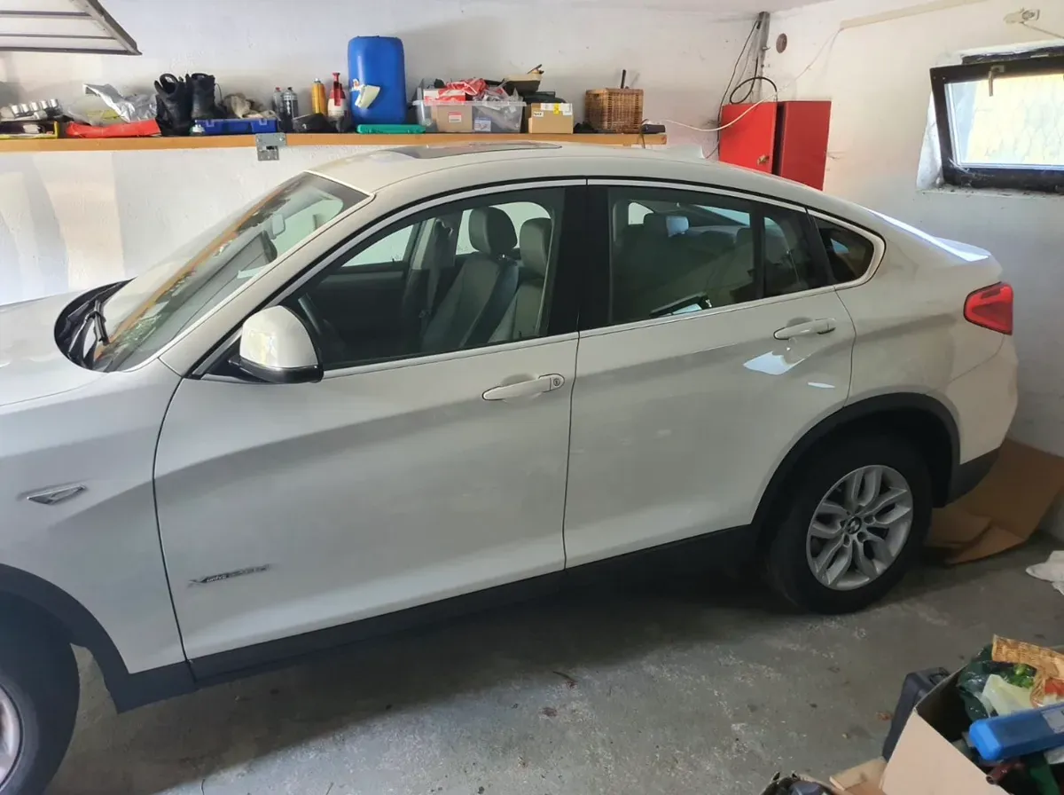 BMW X4 2017 photo 2