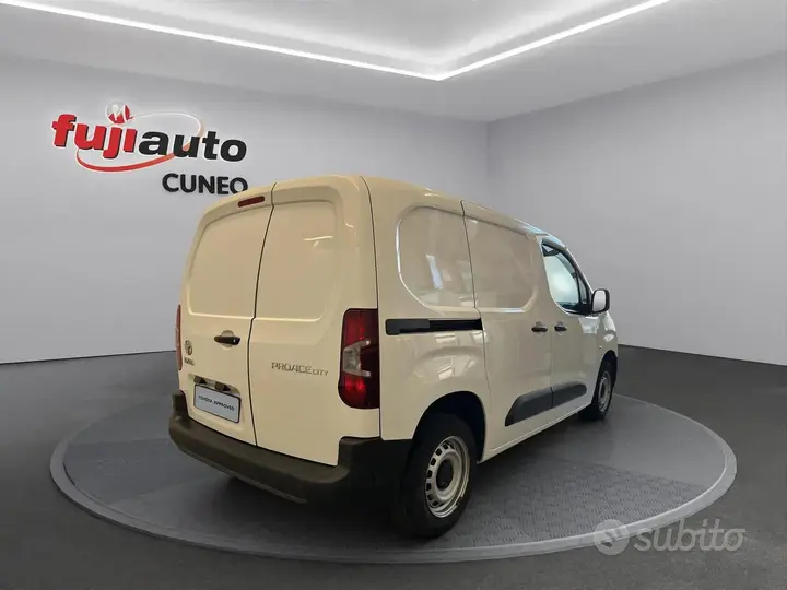 Toyota Proace City 2021 photo 4