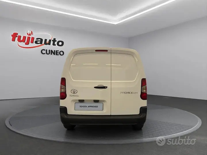 Toyota Proace City 2021 photo 3