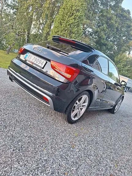 Audi A1 2013 photo 3