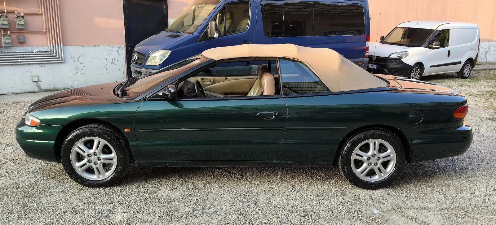 Chrysler Stratus