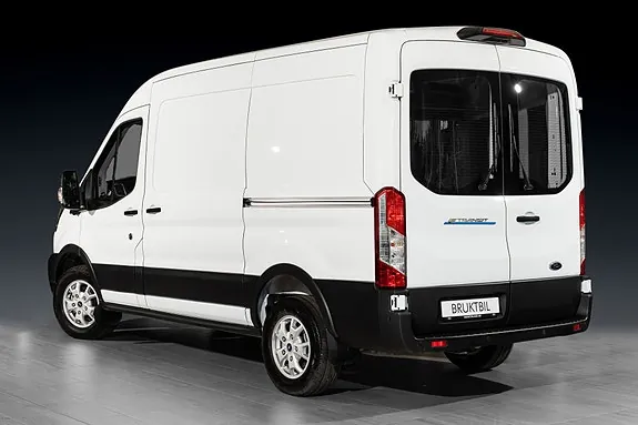 Ford E-Transit 2024 photo 2