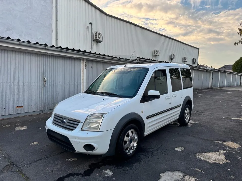 Ford Tourneo