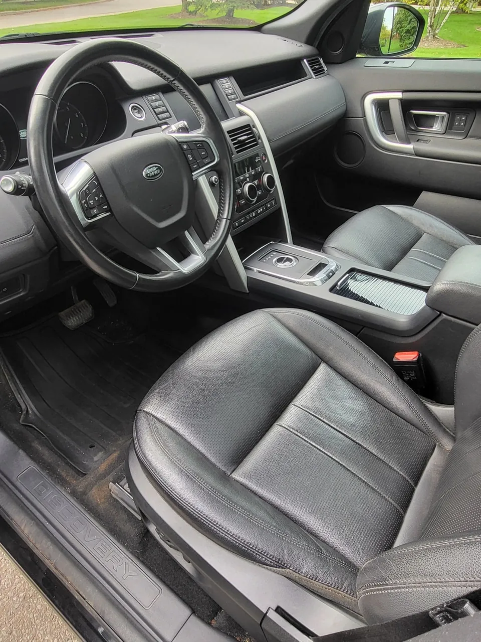 Land Rover Discovery Sport 2018 photo 5