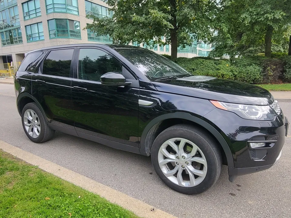 Land Rover Discovery Sport 2018 photo 3