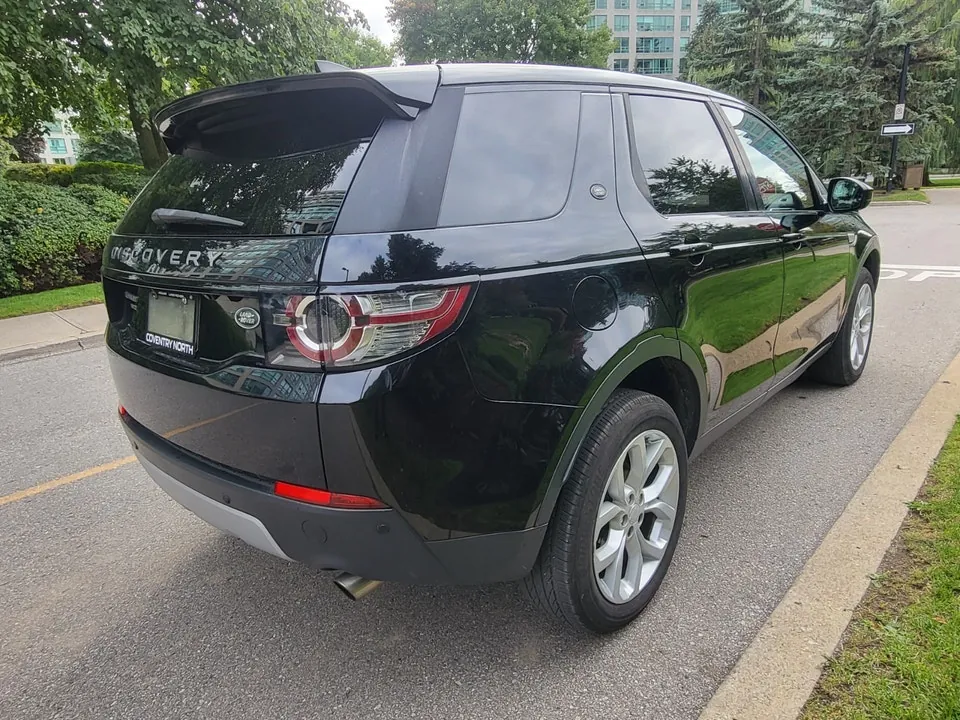 Land Rover Discovery Sport 2018 photo 4
