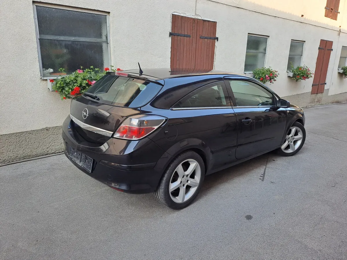 Opel Astra 2005 photo 3