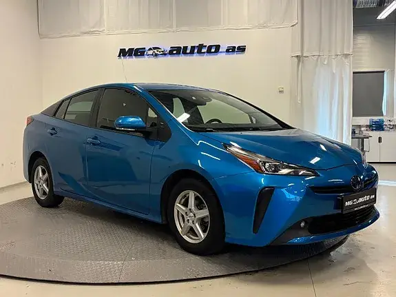 Toyota Prius 2022 photo 2